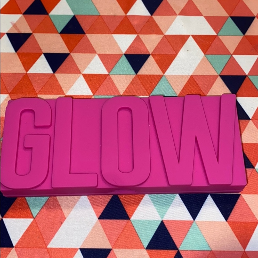 Glamglow highlighter palette